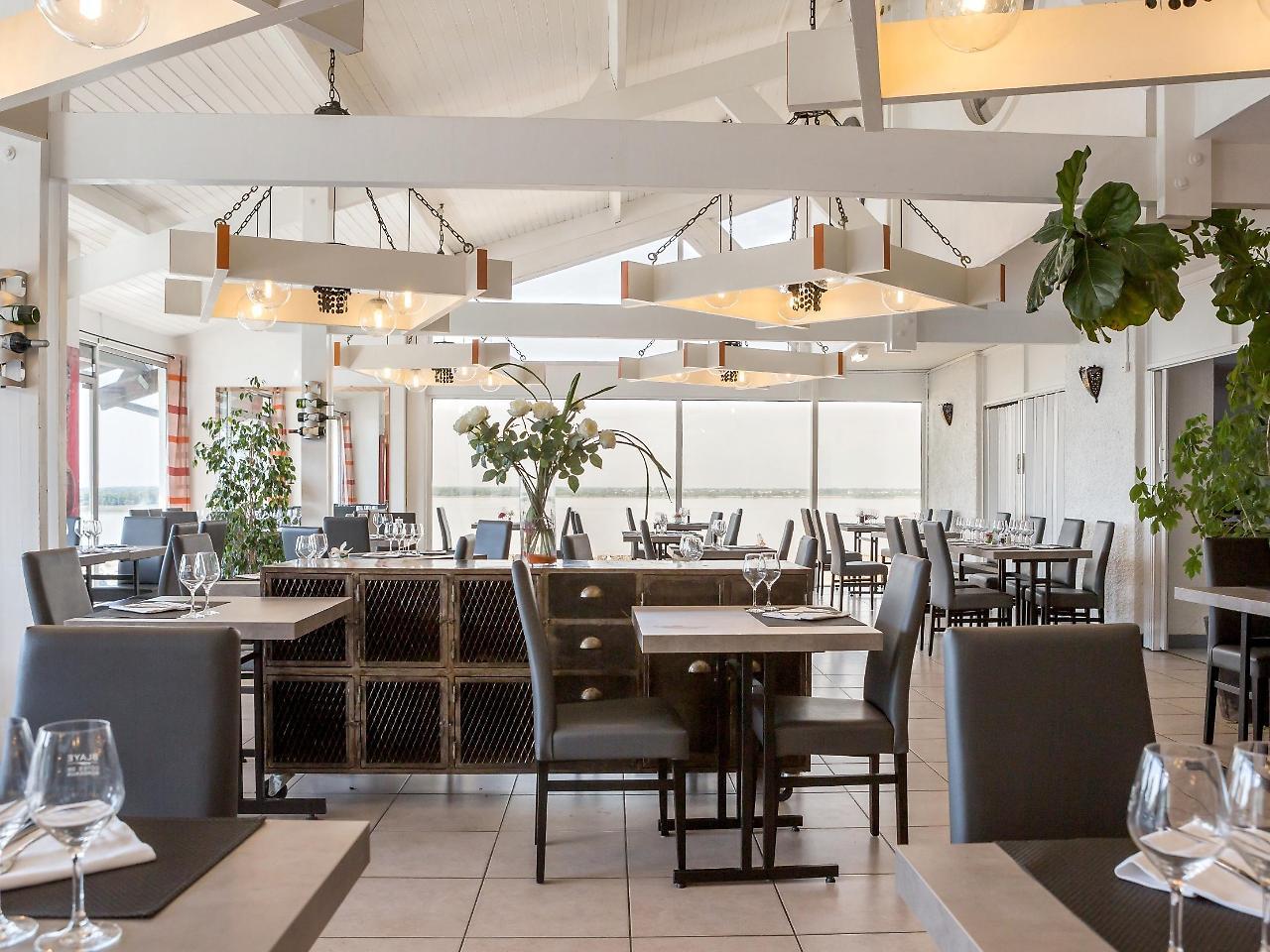Logis Hotel Restaurant La Citadelle Blaye Ngoại thất bức ảnh